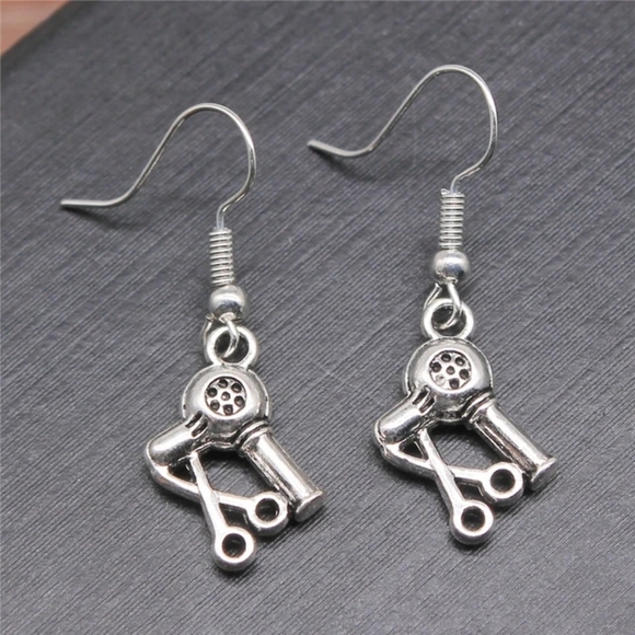 🇨🇦3 For $20🇨🇦Hair Dryer &  Scissors Antique Silver Drop/Pendant Earrings - Picture 2 of 5